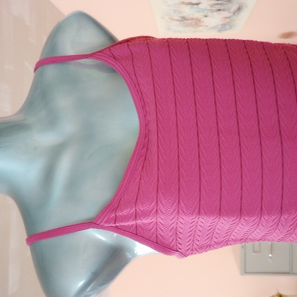 Pink Stretchy Tank Size M (Like New - Well Made)